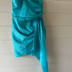 Fashion, nova strapless dress